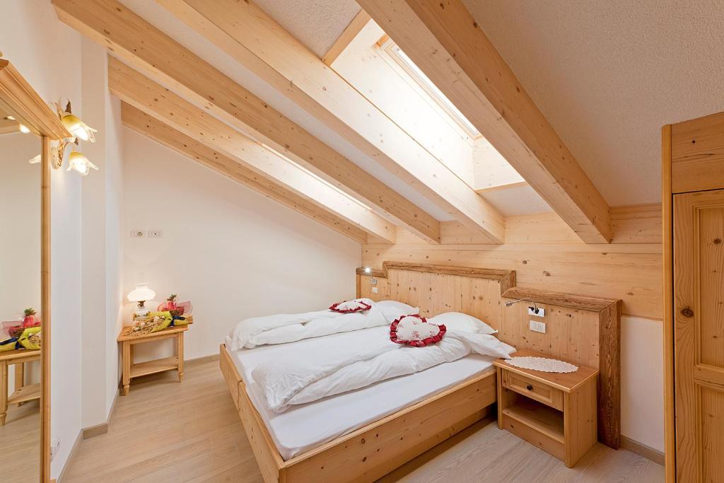 Cesa Melester Campitello di Fassa Pokoj fotografie